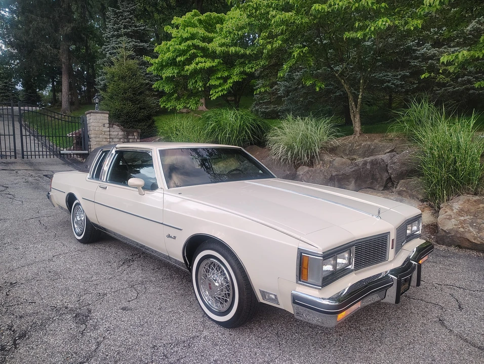 1984 Oldsmobile 88 - Image 21 of 31