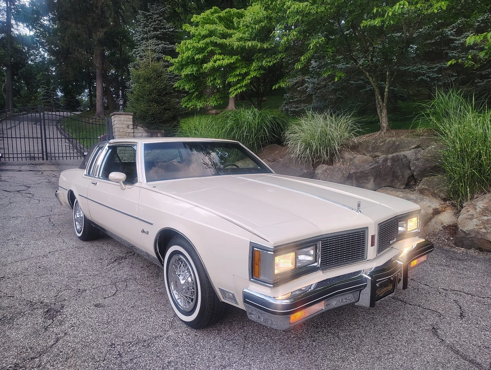 1984 Oldsmobile 88 - Image 22 of 31