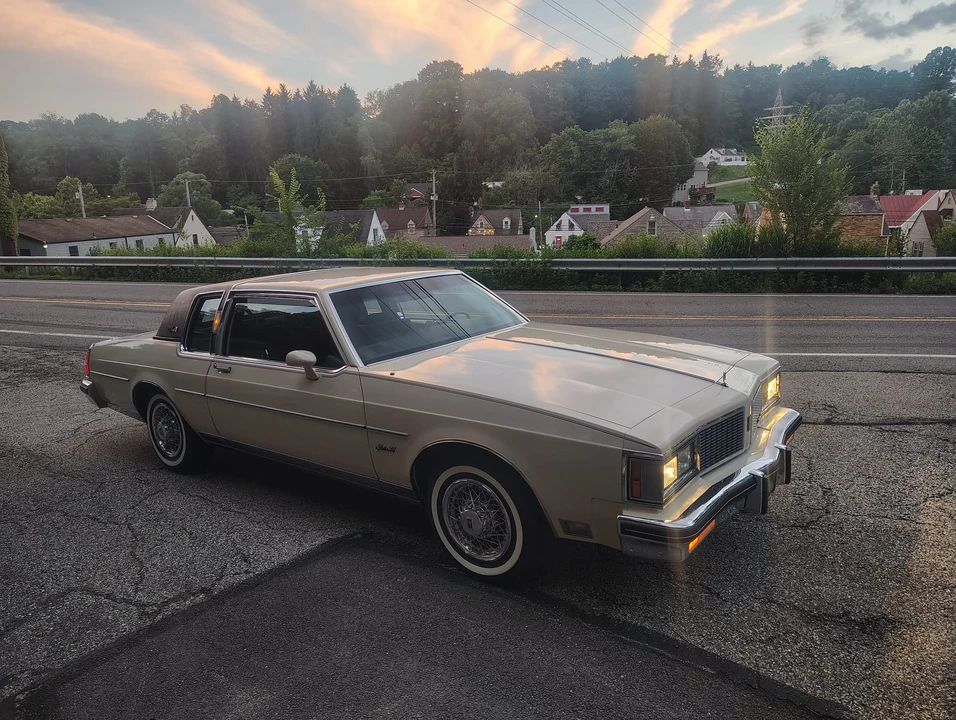 1984 Oldsmobile 88 - Image 20 of 31