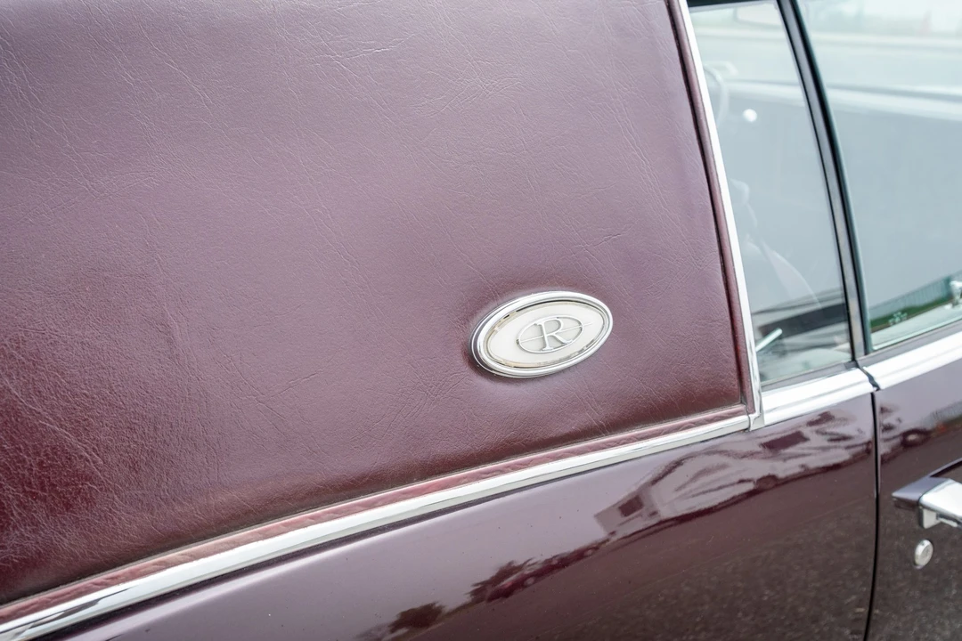 1985 Buick Riviera 4th-7th Gen - Image 25 of 31