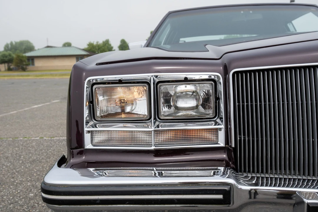 1985 Buick Riviera 4th-7th Gen - Image 17 of 31