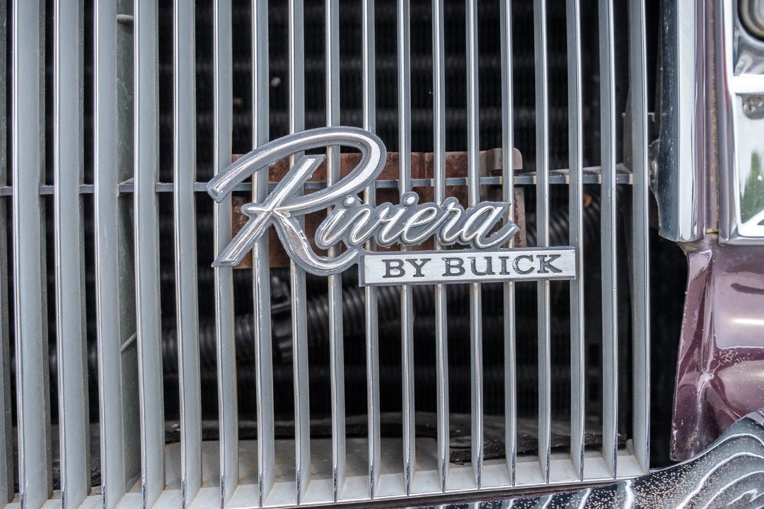 1985 Buick Riviera 4th-7th Gen - Image 14 of 31