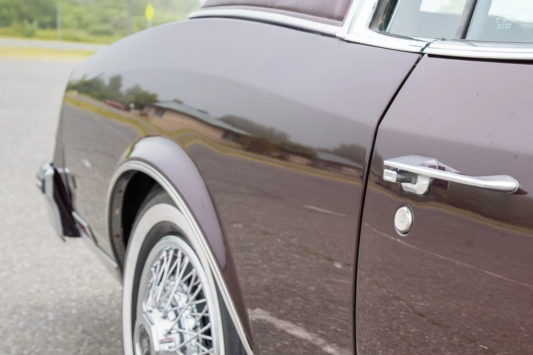 1985 Buick Riviera 4th-7th Gen - Image 24 of 31