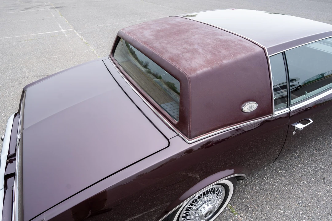 1985 Buick Riviera 4th-7th Gen - Image 27 of 31