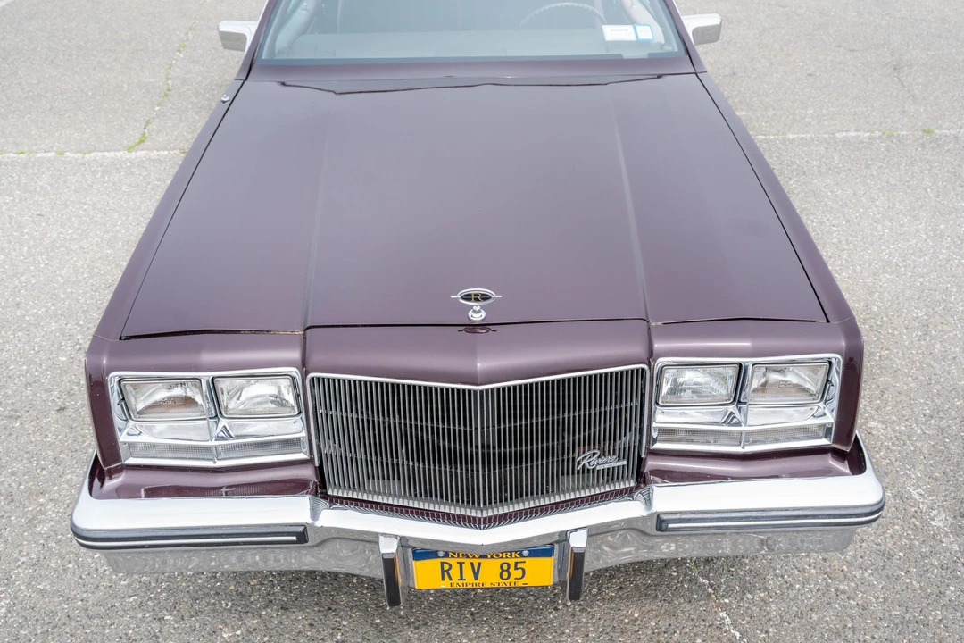1985 Buick Riviera 4th-7th Gen - Image 10 of 31