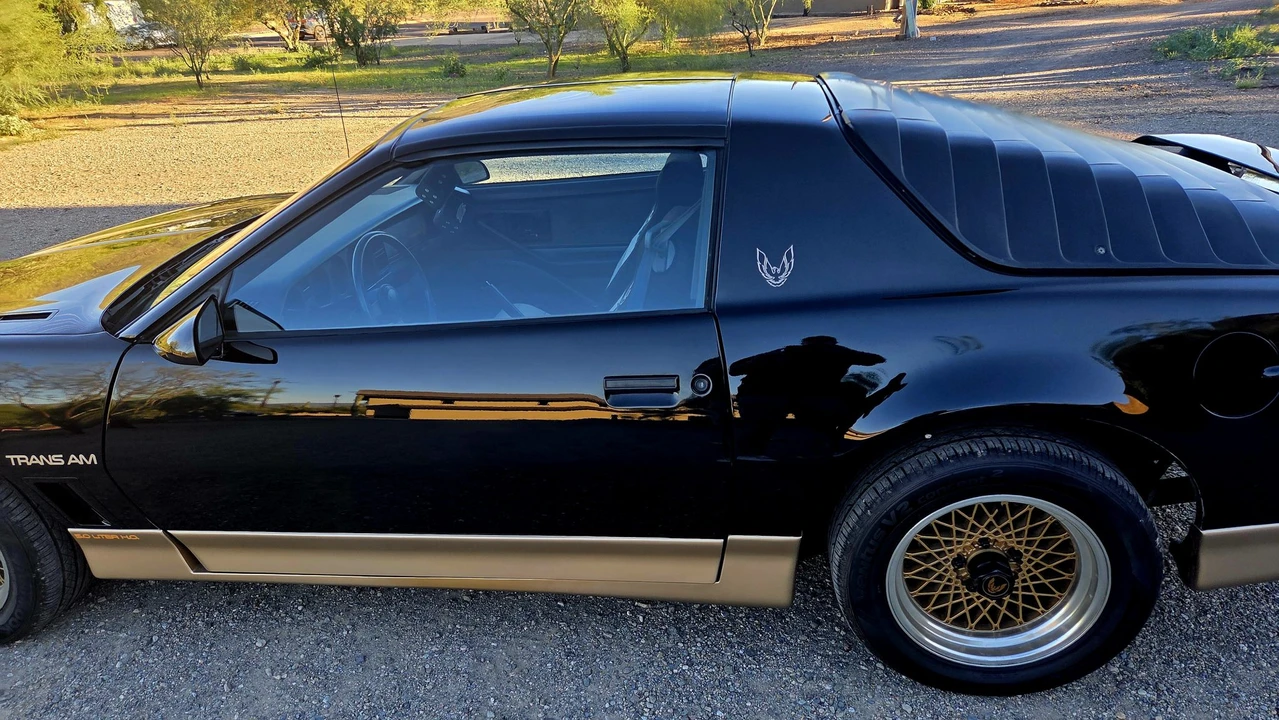 1985 Pontiac Firebird Trans Am 3rd Gen - Image 23 of 31