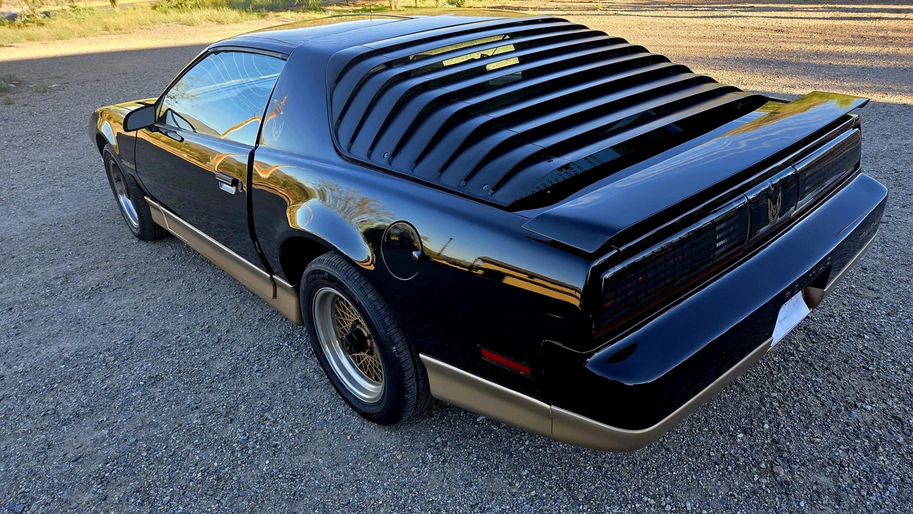 1985 Pontiac Firebird Trans Am 3rd Gen - Image 18 of 31