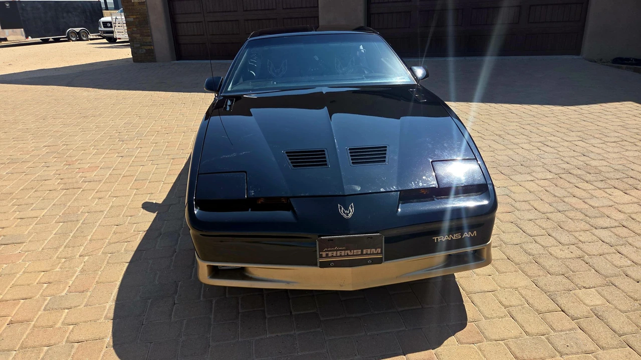 1985 Pontiac Firebird Trans Am 3rd Gen - Image 5 of 31