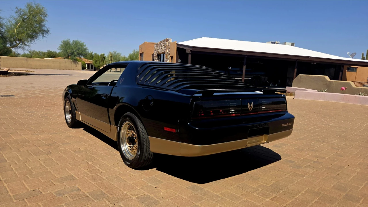 1985 Pontiac Firebird Trans Am 3rd Gen - Image 15 of 31