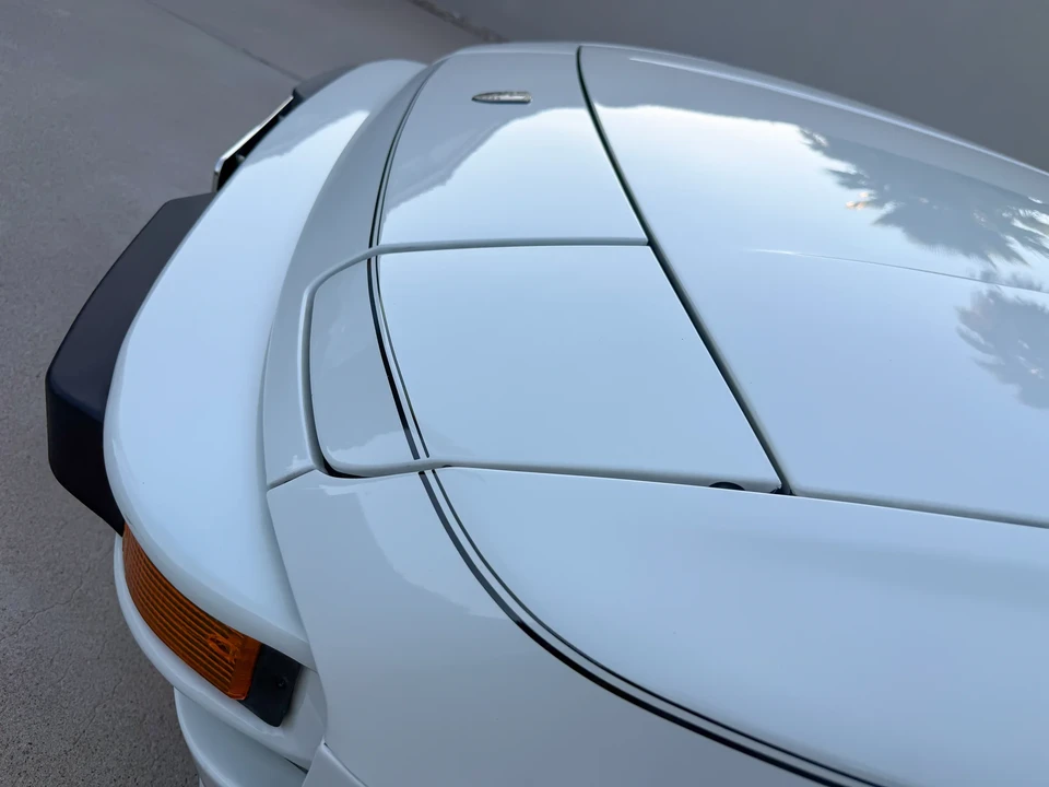 1985 Porsche 944 - Image 20 of 31