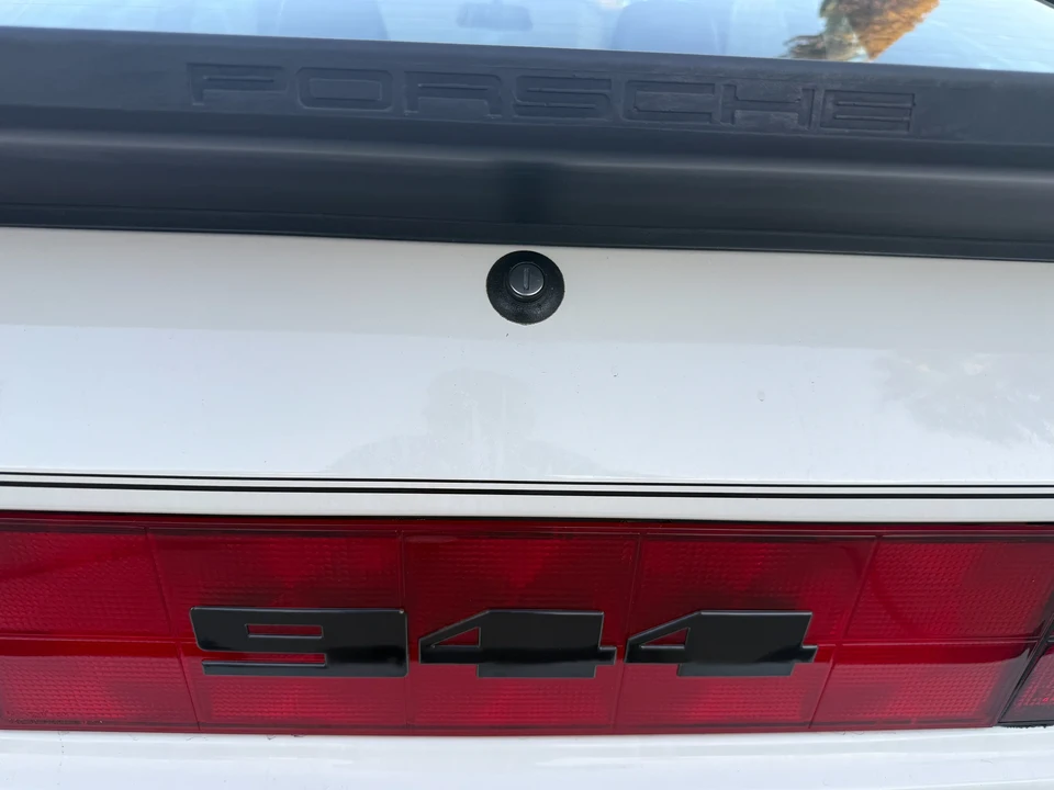 1985 Porsche 944 - Image 23 of 31