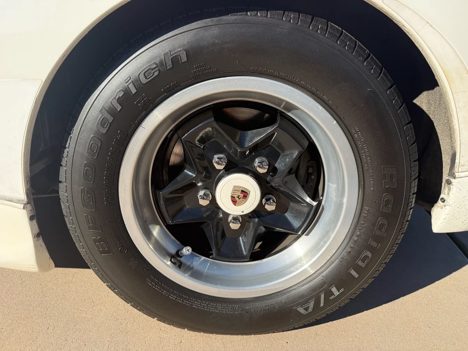 1985 Porsche 944 - Image 26 of 31