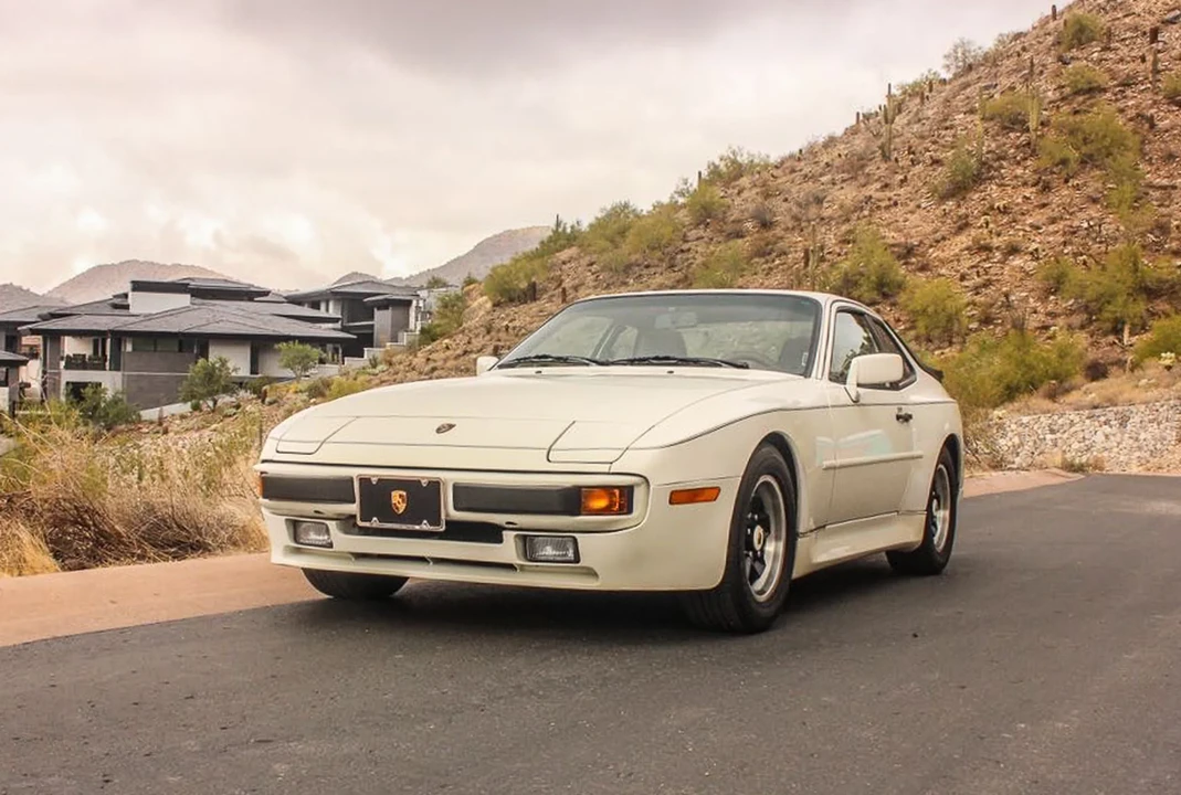1985 Porsche 944 - Image 5 of 31