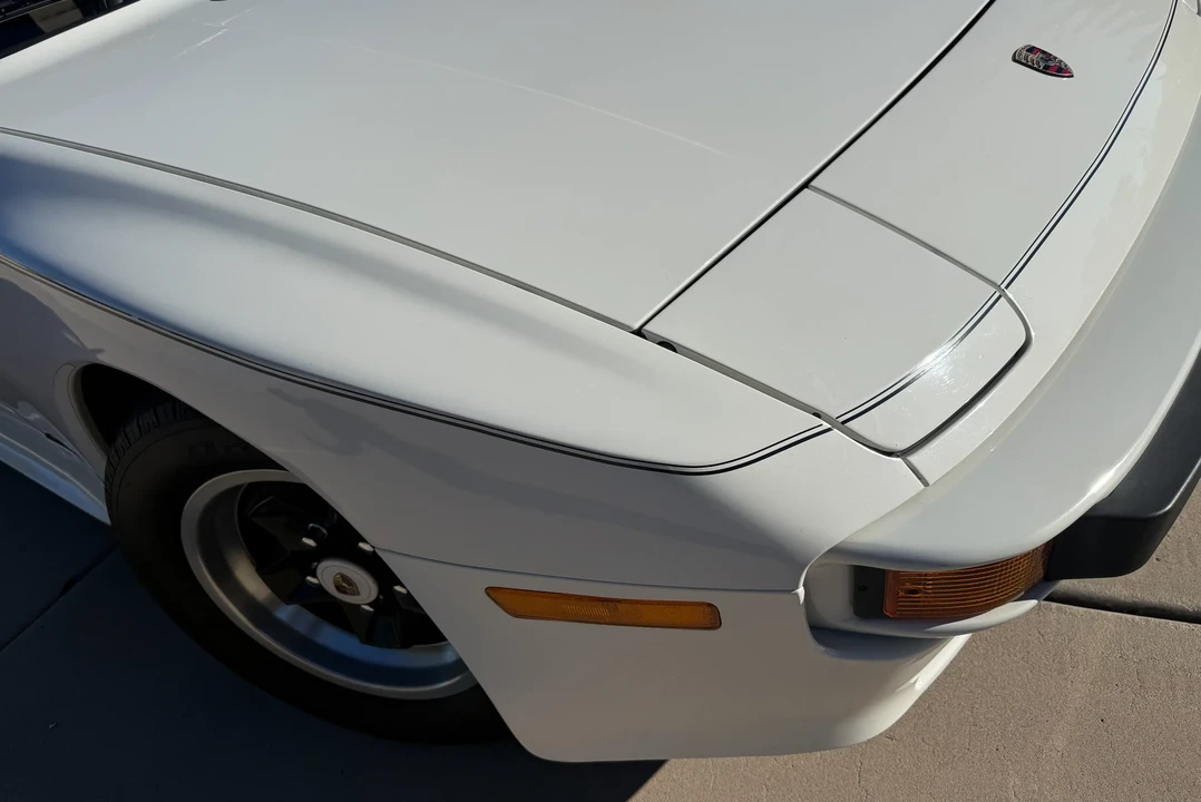 1985 Porsche 944 - Image 18 of 31