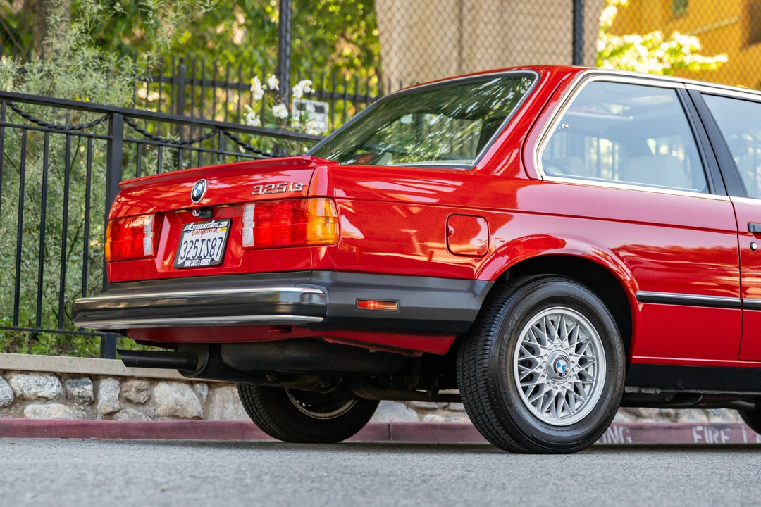 1987 BMW E30 3 Series - Image 14 of 31