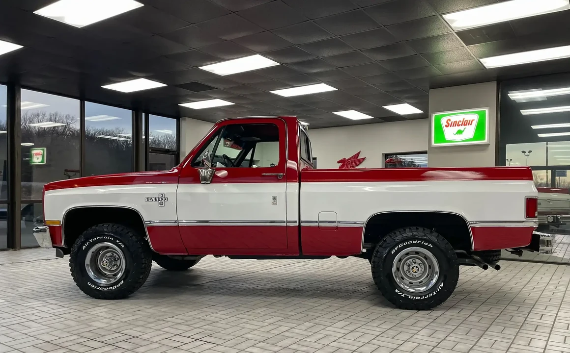 1987 Chevrolet Silverado - Image 5 of 6