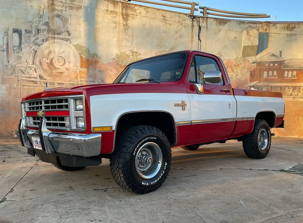 1987 Chevrolet Silverado - Image 3 of 6