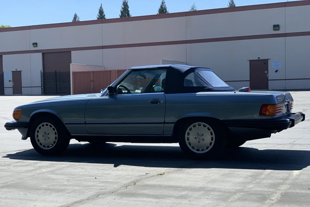 1987 Mercedes-Benz R107 SL-Class - Image 22 of 31