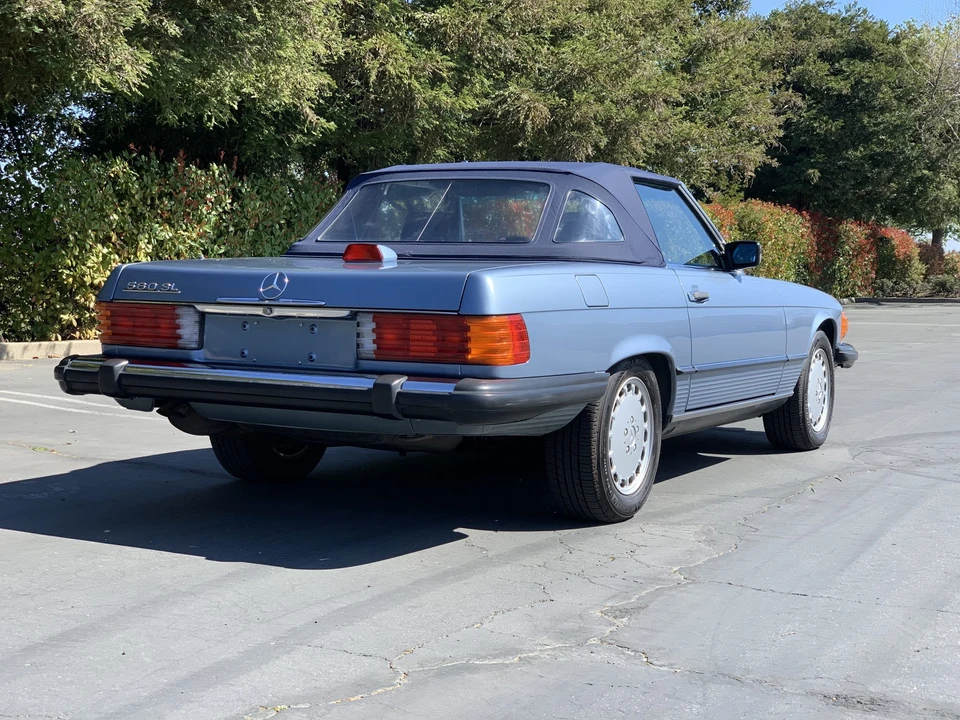 1987 Mercedes-Benz R107 SL-Class - Image 17 of 31