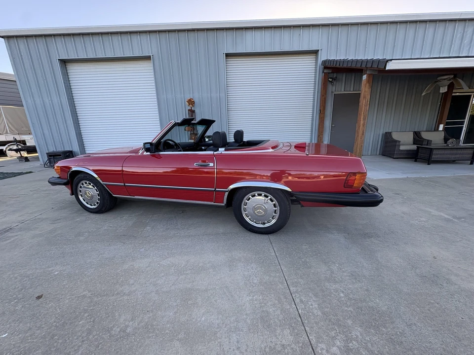 1987 Mercedes-Benz R107 SL-Class - Image 18 of 31