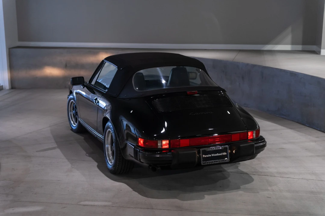 1987 Porsche 911 Carrera 3.2 - Image 12 of 31