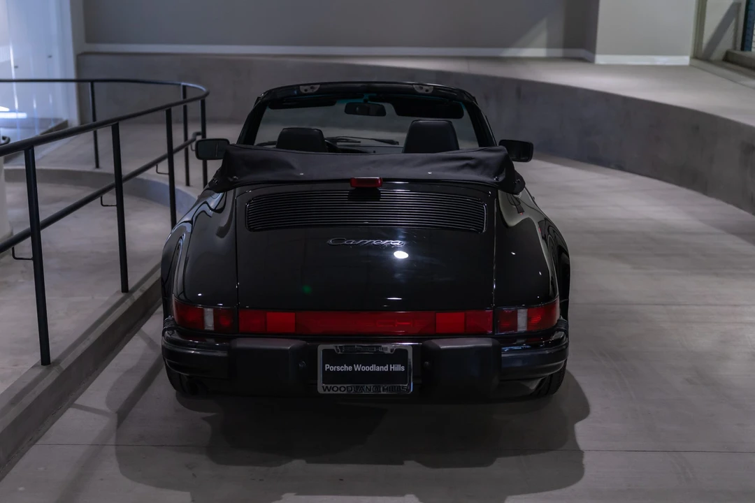 1987 Porsche 911 Carrera 3.2 - Image 10 of 31