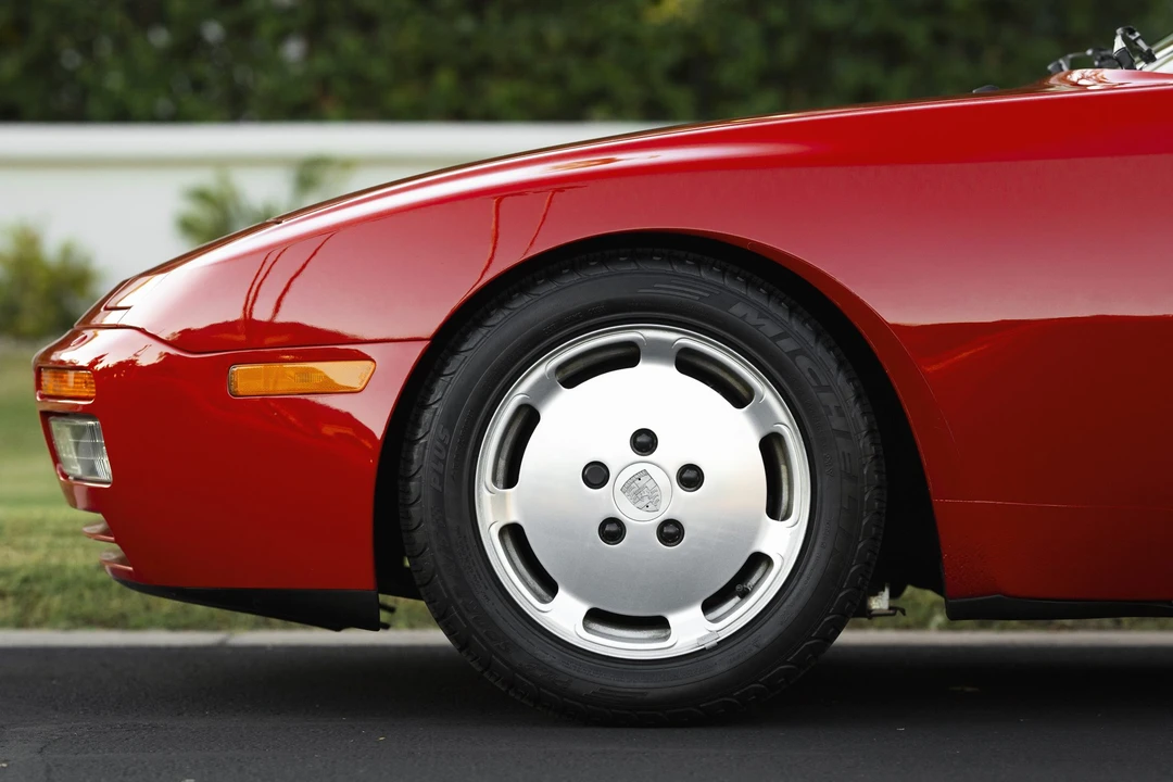 1987 Porsche 944 Turbo - Image 23 of 31