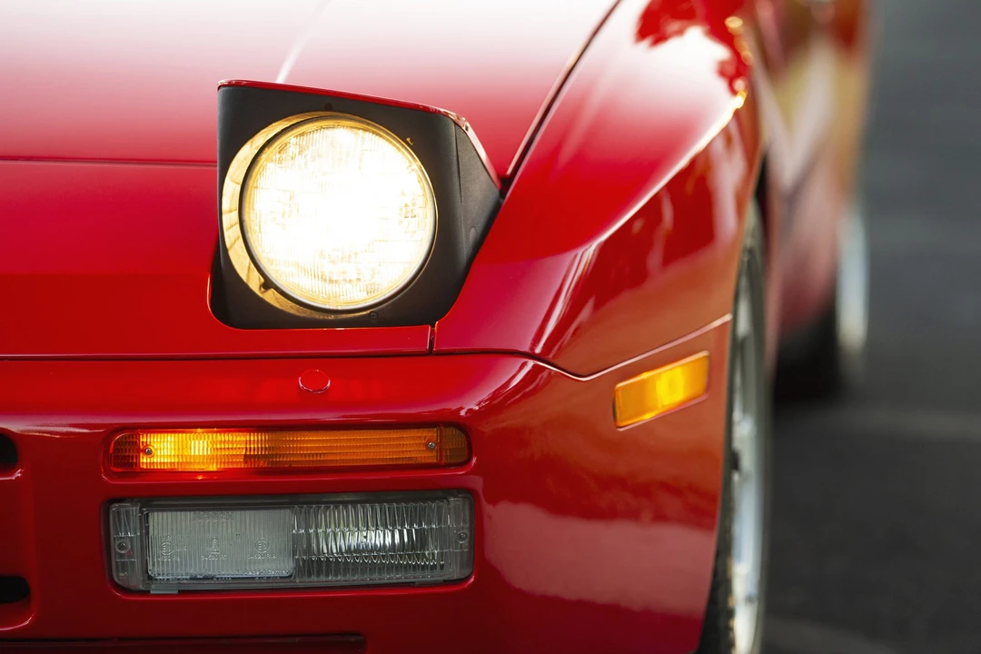 1987 Porsche 944 Turbo - Image 27 of 31