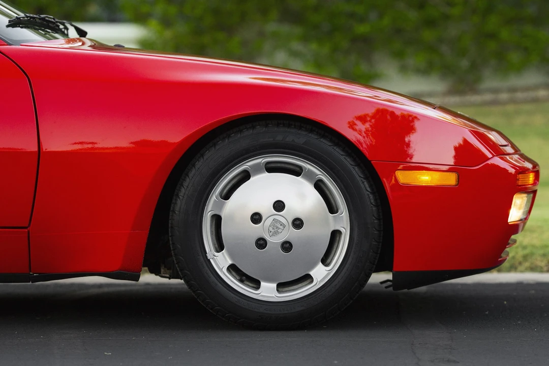 1987 Porsche 944 Turbo - Image 21 of 31