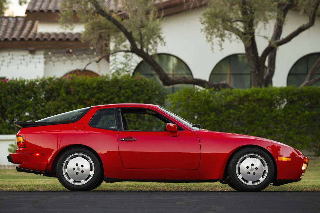 1987 Porsche 944 Turbo - Image 7 of 31