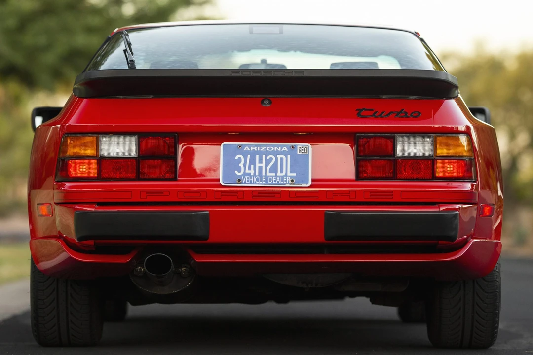 1987 Porsche 944 Turbo - Image 12 of 31