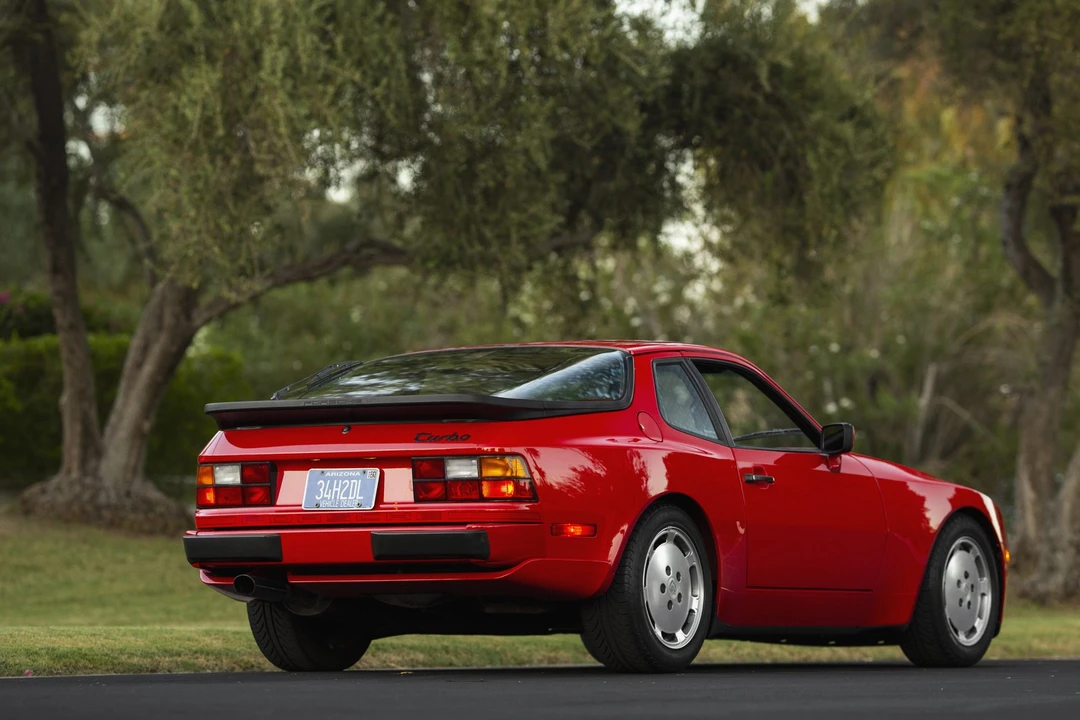 1987 Porsche 944 Turbo - Image 9 of 31