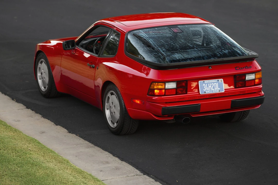 1987 Porsche 944 Turbo - Image 13 of 31