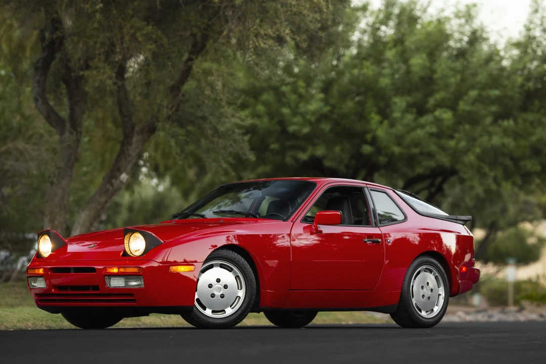 1987 Porsche 944 Turbo - Image 14 of 31