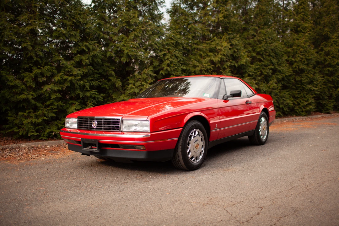 1988 Cadillac Allante - Image 11 of 31