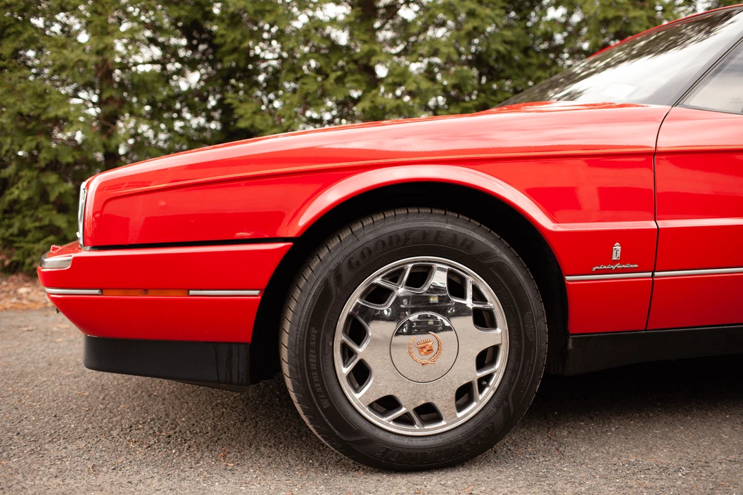 1988 Cadillac Allante - Image 25 of 31