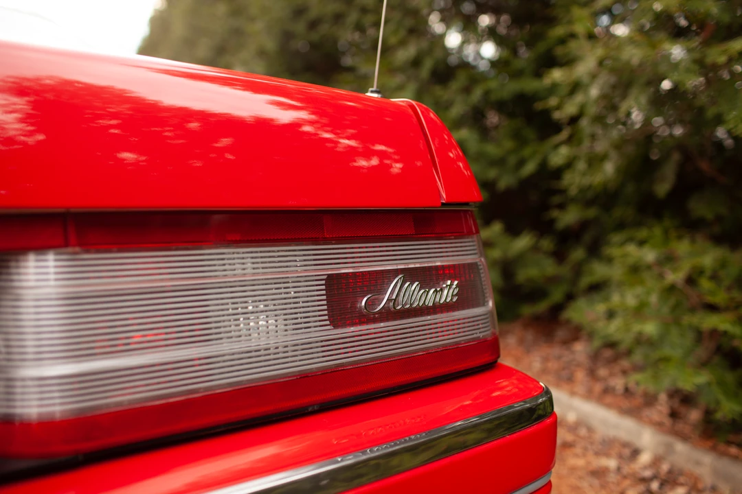 1988 Cadillac Allante - Image 22 of 31