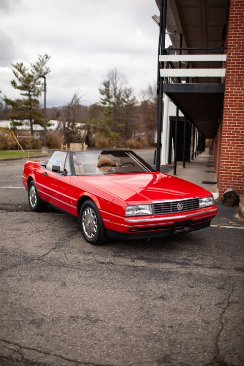 1988 Cadillac Allante - Image 2 of 31