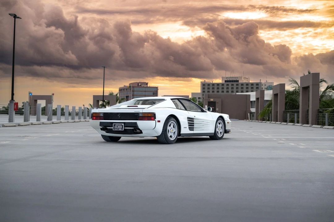 1988 Ferrari Testarossa - Image 17 of 31