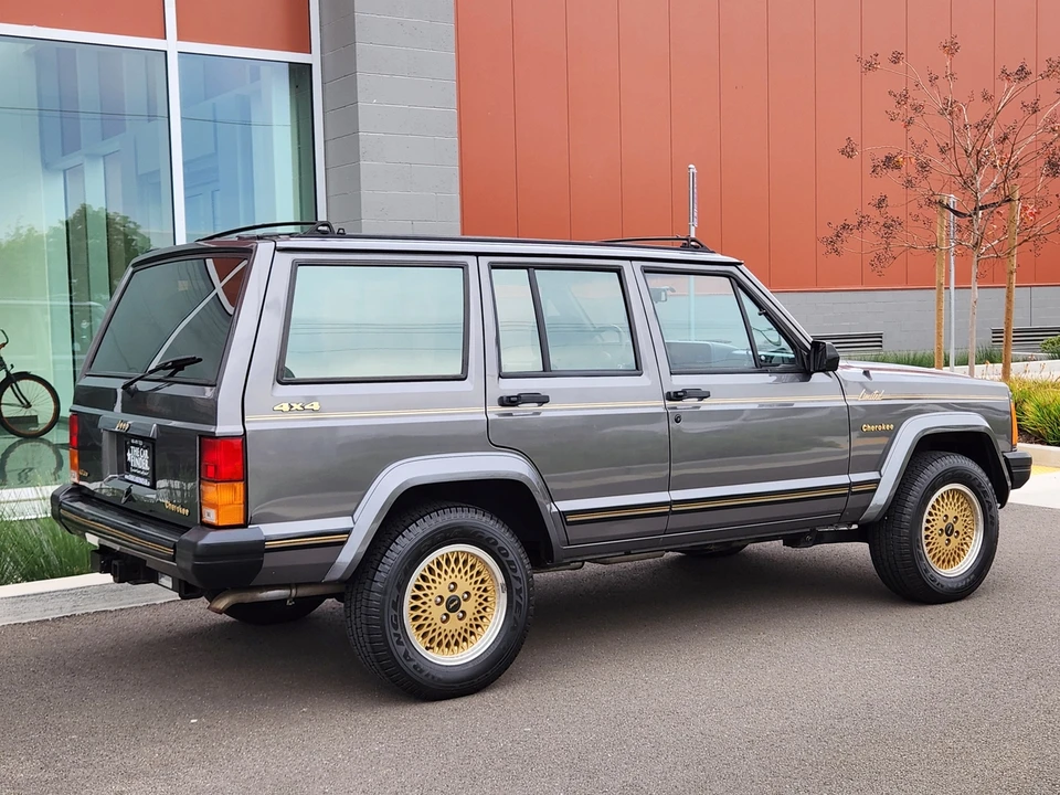 1988 Jeep XJ Cherokee - Image 22 of 31