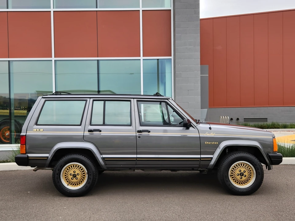 1988 Jeep XJ Cherokee - Image 25 of 31