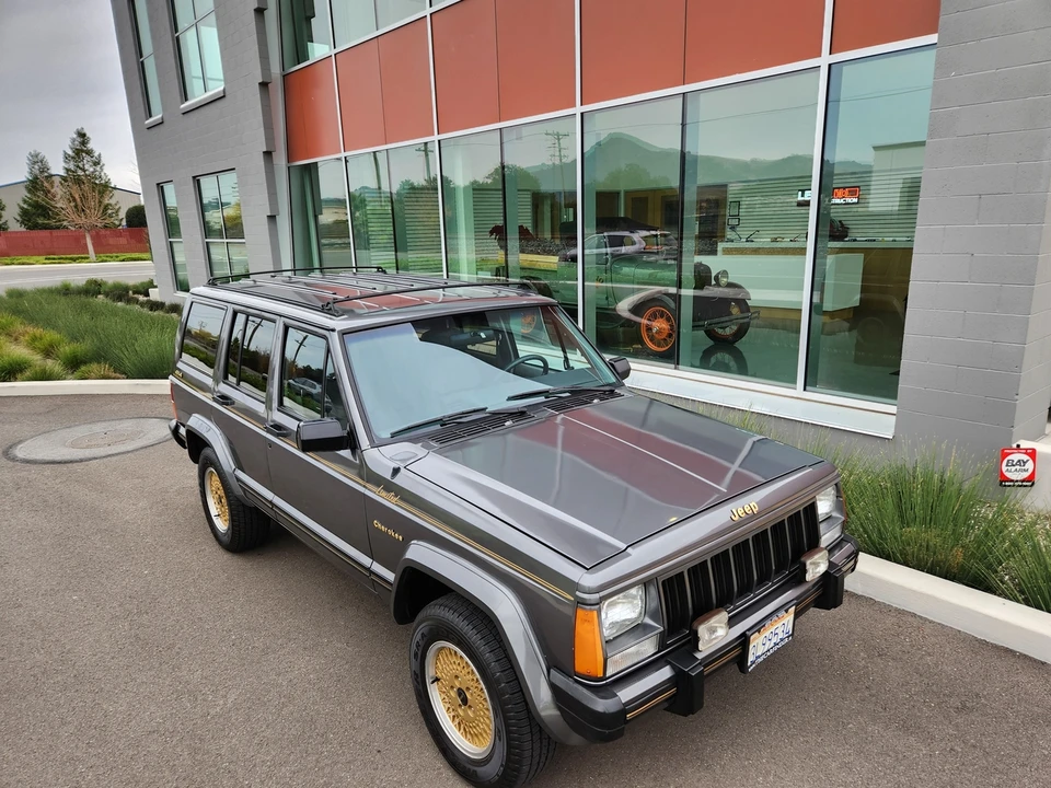 1988 Jeep XJ Cherokee - Image 28 of 31