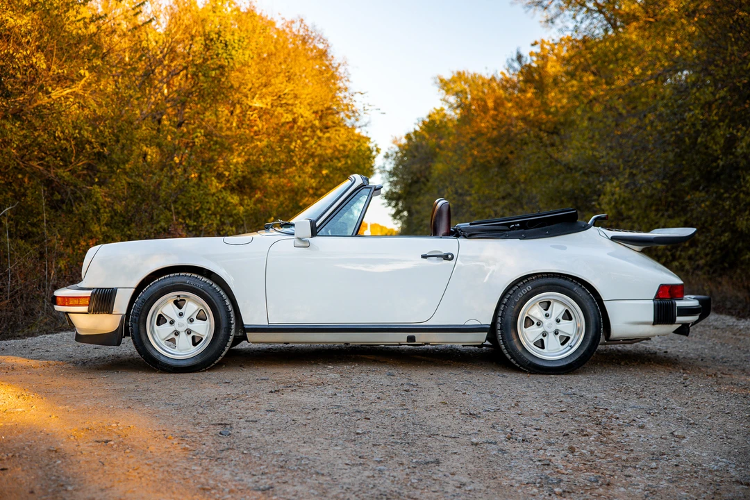 1988 Porsche 911 Carrera 3.2 - Image 23 of 31