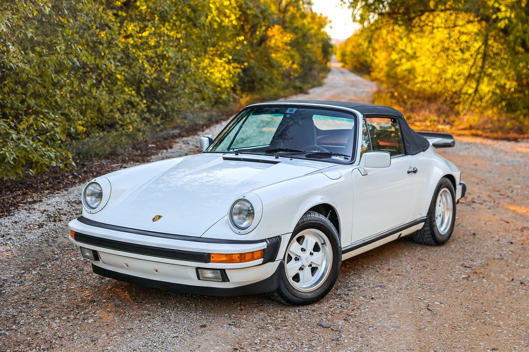 1988 Porsche 911 Carrera 3.2 - Image 29 of 31