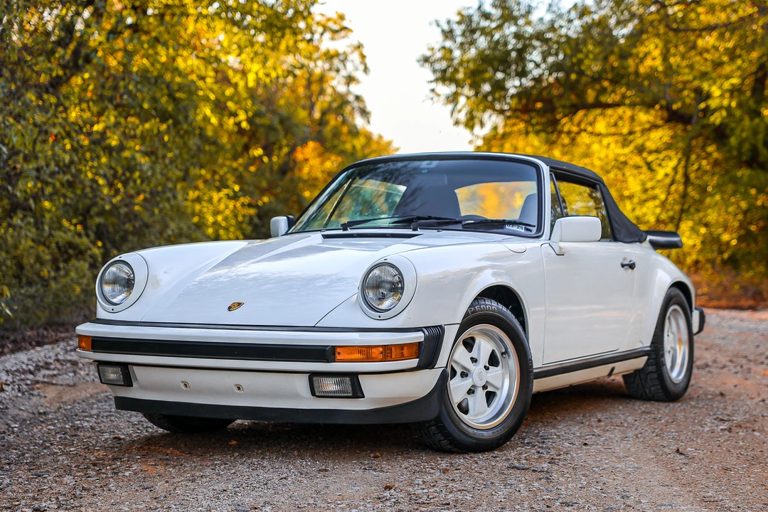 1988 Porsche 911 Carrera 3.2 - Image 28 of 31