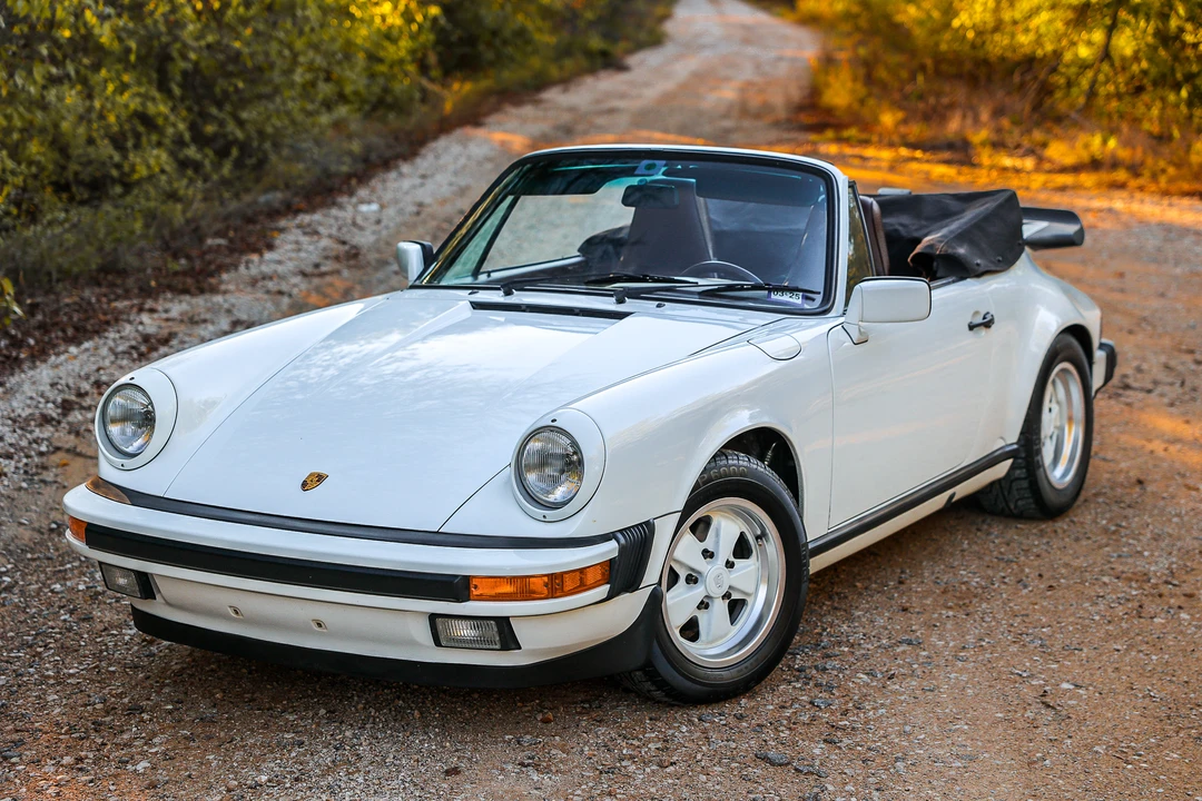 1988 Porsche 911 Carrera 3.2 - Image 2 of 31