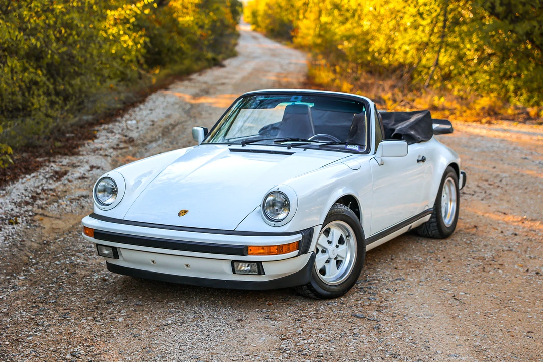 1988 Porsche 911 Carrera 3.2 - Image 13 of 31
