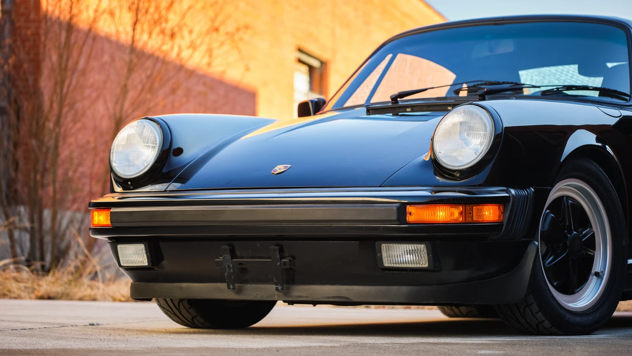 1988 Porsche 911 Carrera 3.2 - Image 31 of 31