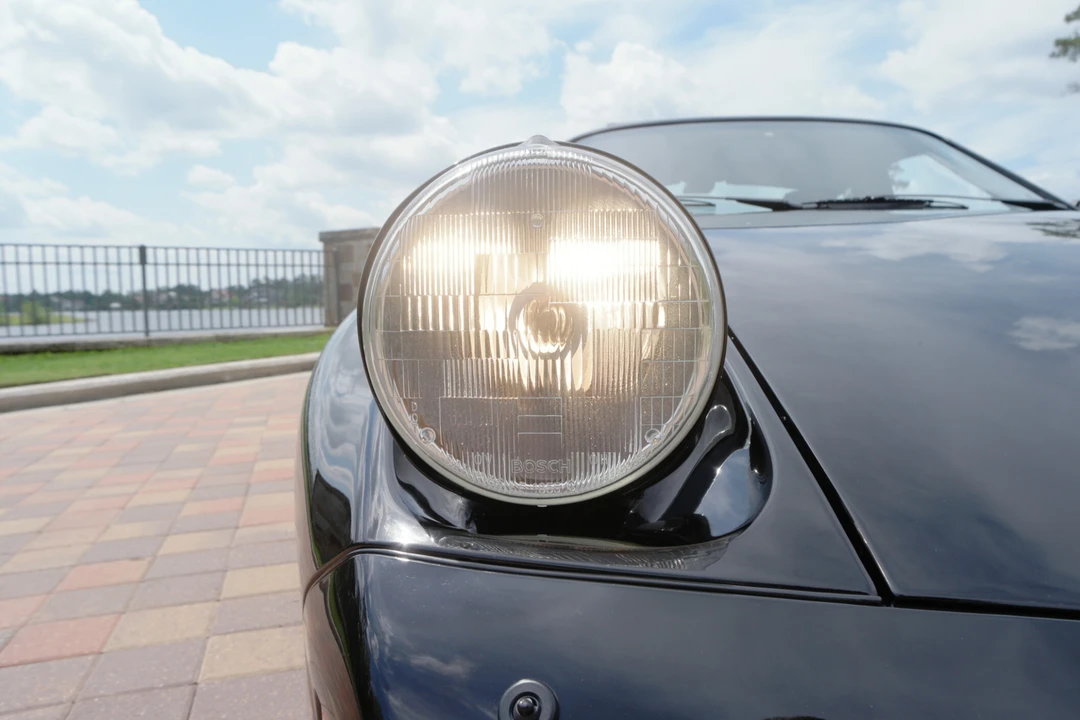 1988 Porsche 928 S4 - Image 22 of 31