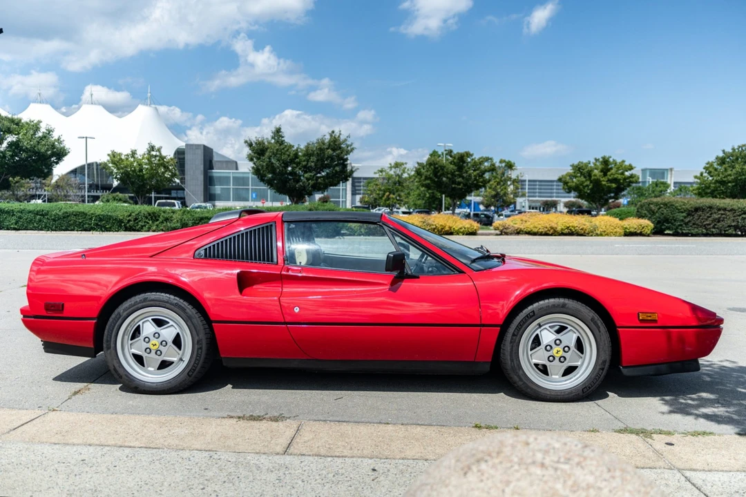 1988 Ferrari 328 GTS - Image 11 of 31